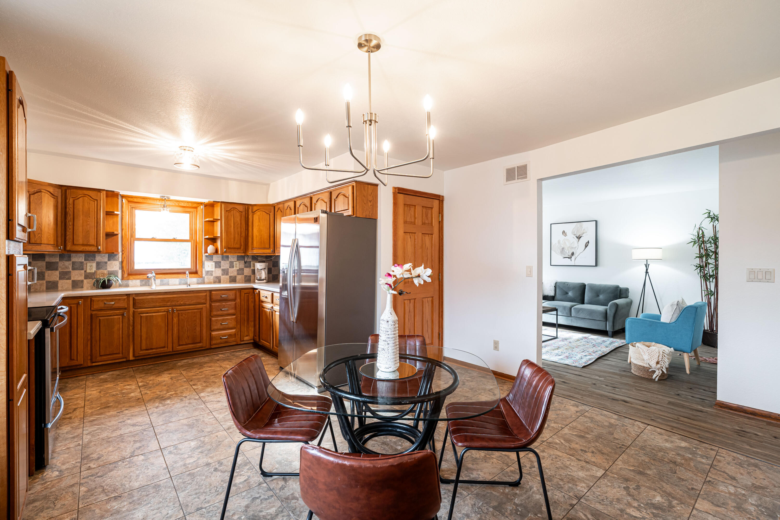 4604 Olive Street Racine, WI 53405 - Photo 8 of 41 Dining Rm