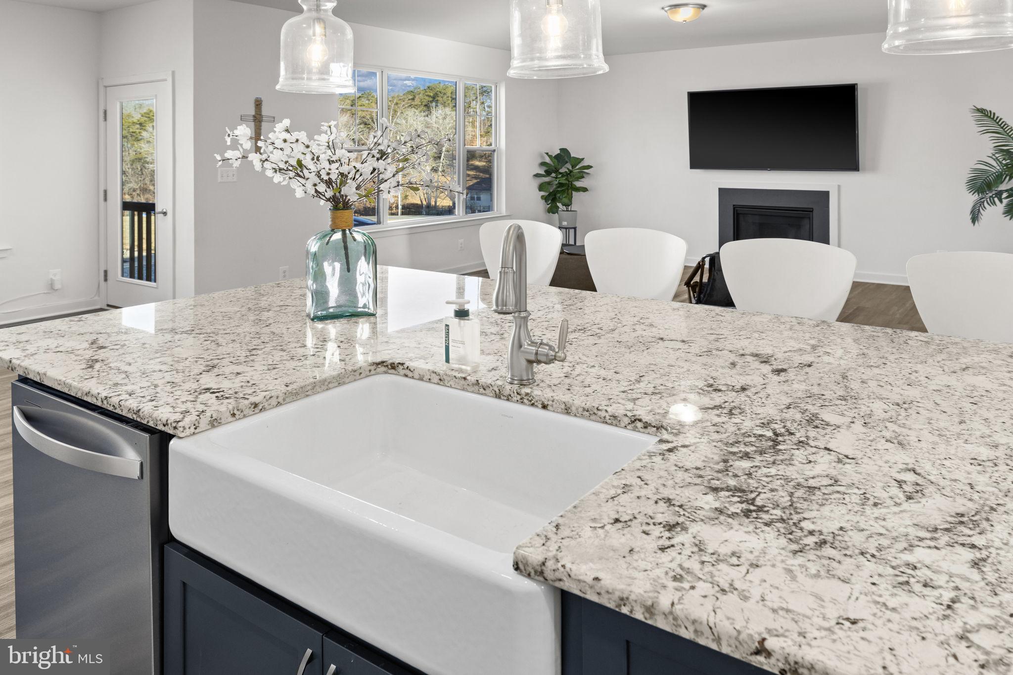 360 Greenbank Road Fredericksburg, VA 22406 - Photo 13 of 65