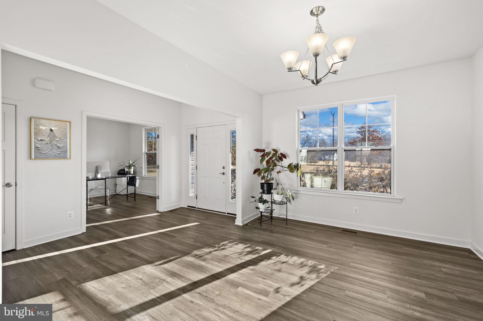 360 Greenbank Road Fredericksburg, VA 22406 - Photo 6 of 65