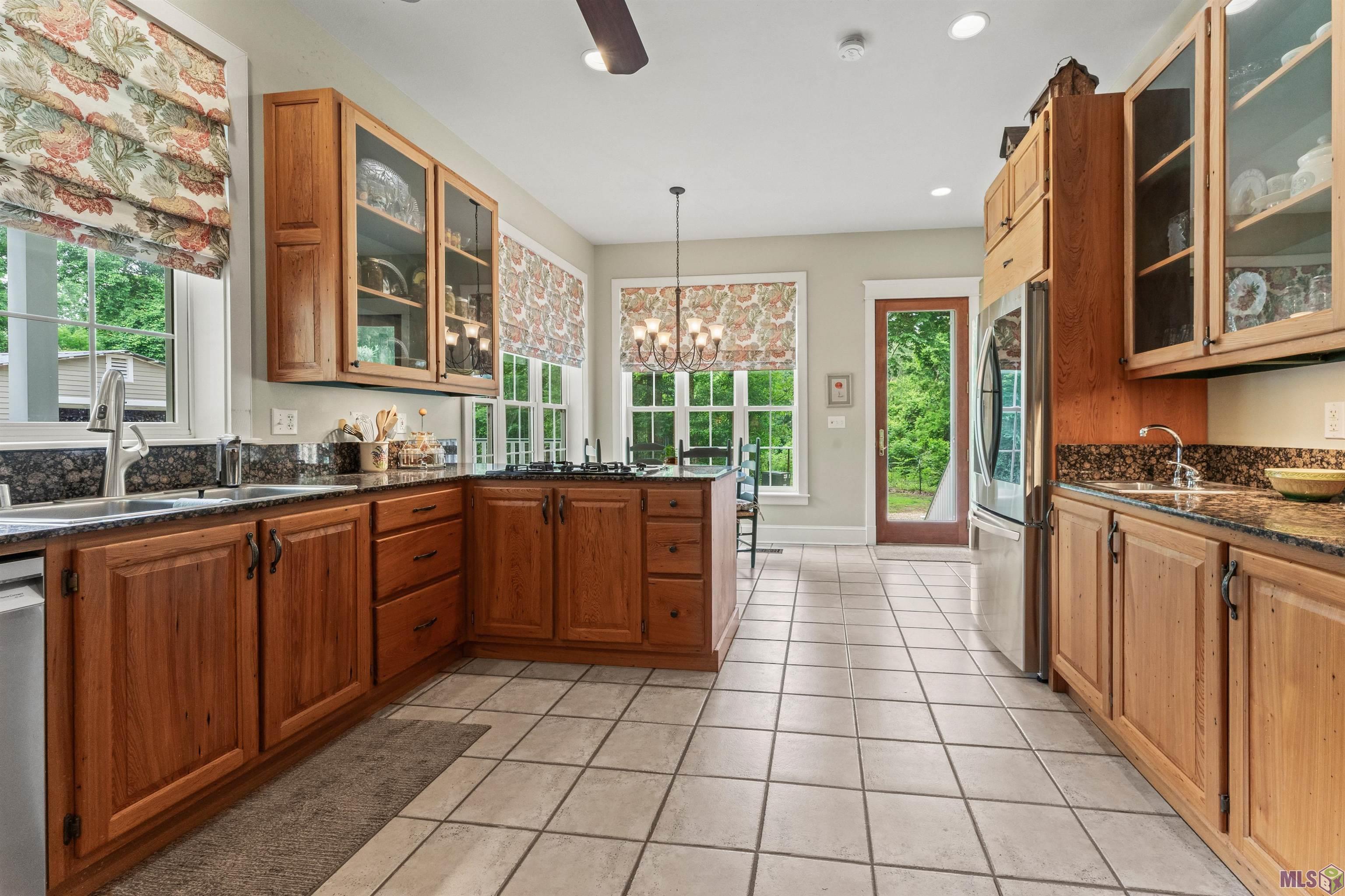 10426 Old Field Road St. Francisville, LA 70775 - Photo 13 of 57