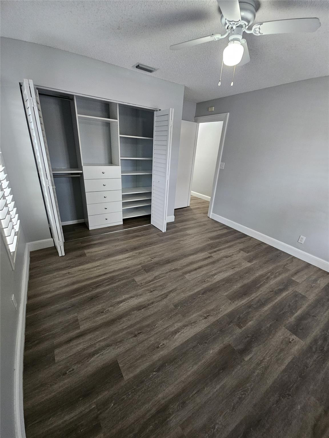 21023 Rustlewood Avenue Boca Raton, FL 33428 - Photo 24 of 36 Photo 25