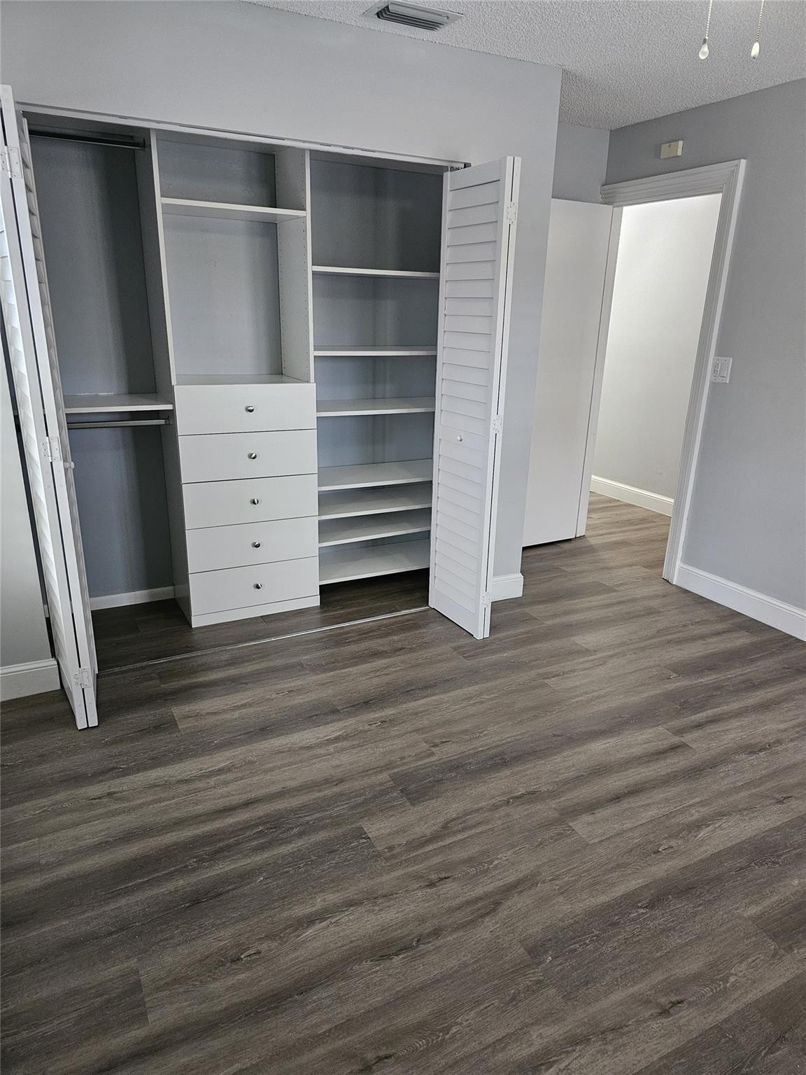 21023 Rustlewood Avenue Boca Raton, FL 33428 - Photo 25 of 36 Photo 26