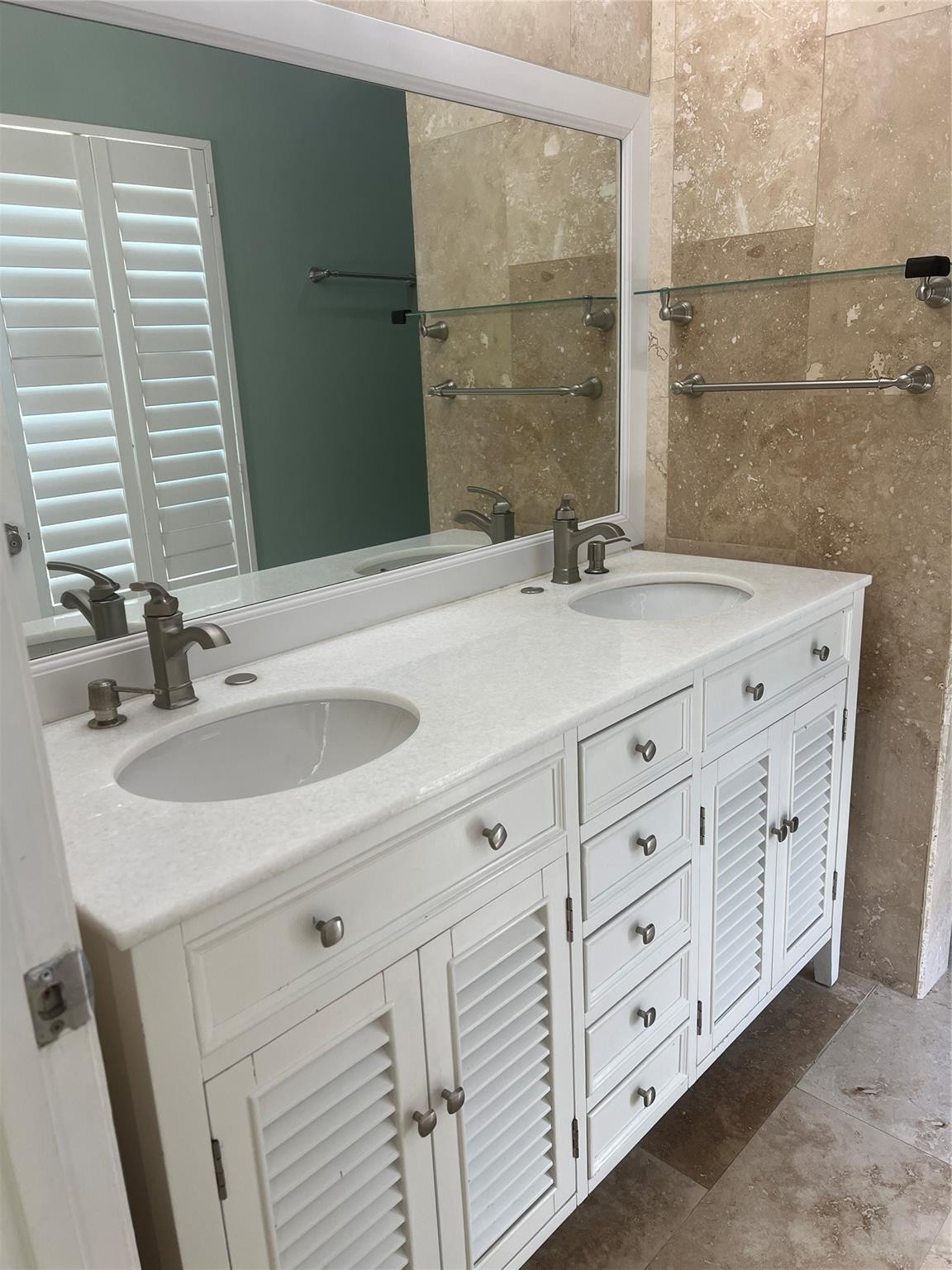 21023 Rustlewood Avenue Boca Raton, FL 33428 - Photo 28 of 36 Photo 29