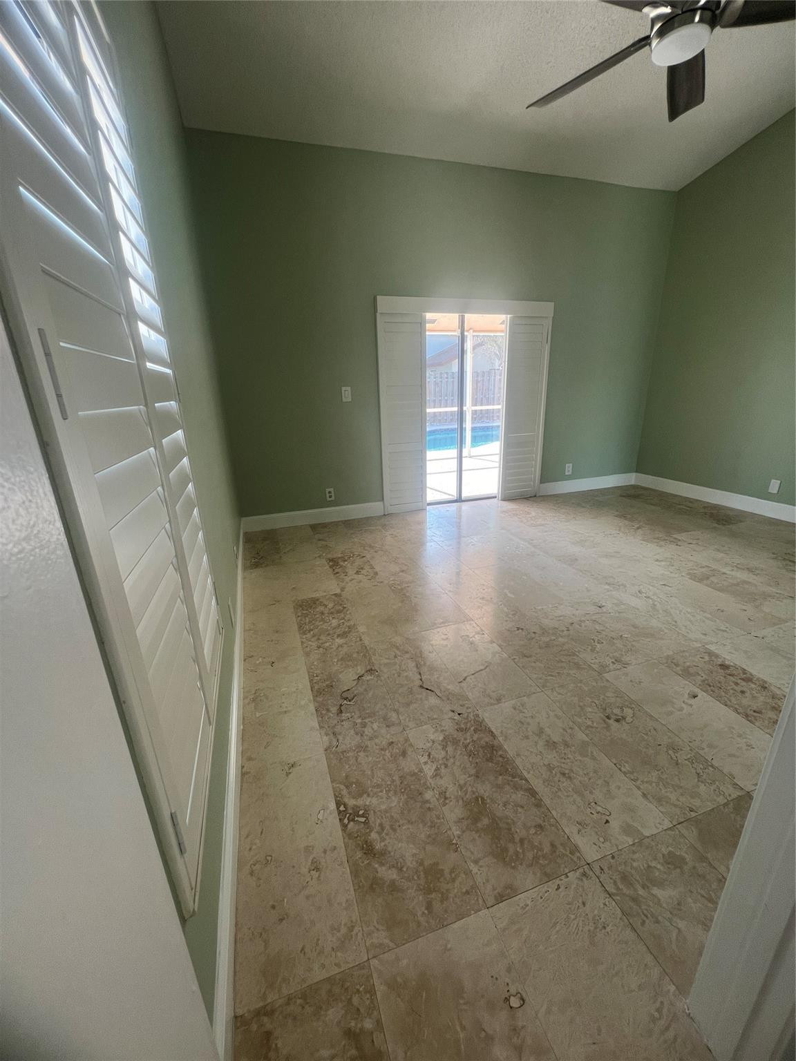 21023 Rustlewood Avenue Boca Raton, FL 33428 - Photo 31 of 36 Photo 32