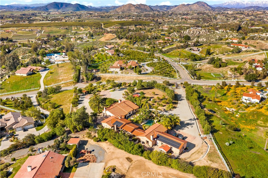 40430 Parado Del Sol Drive Temecula, CA 92592 - Photo 6 of 75