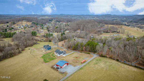 $425,000 | 104 Howard Hyder Road, Johnson City, TN 37601