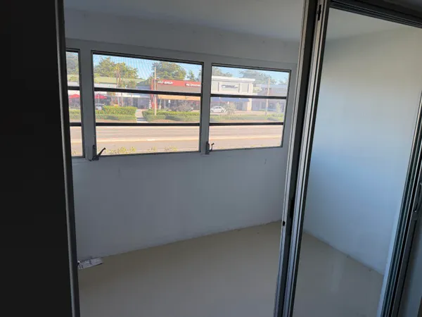 $1,300 | 1113 Lake Terrace, Unit 205, Boynton Beach, FL 33426