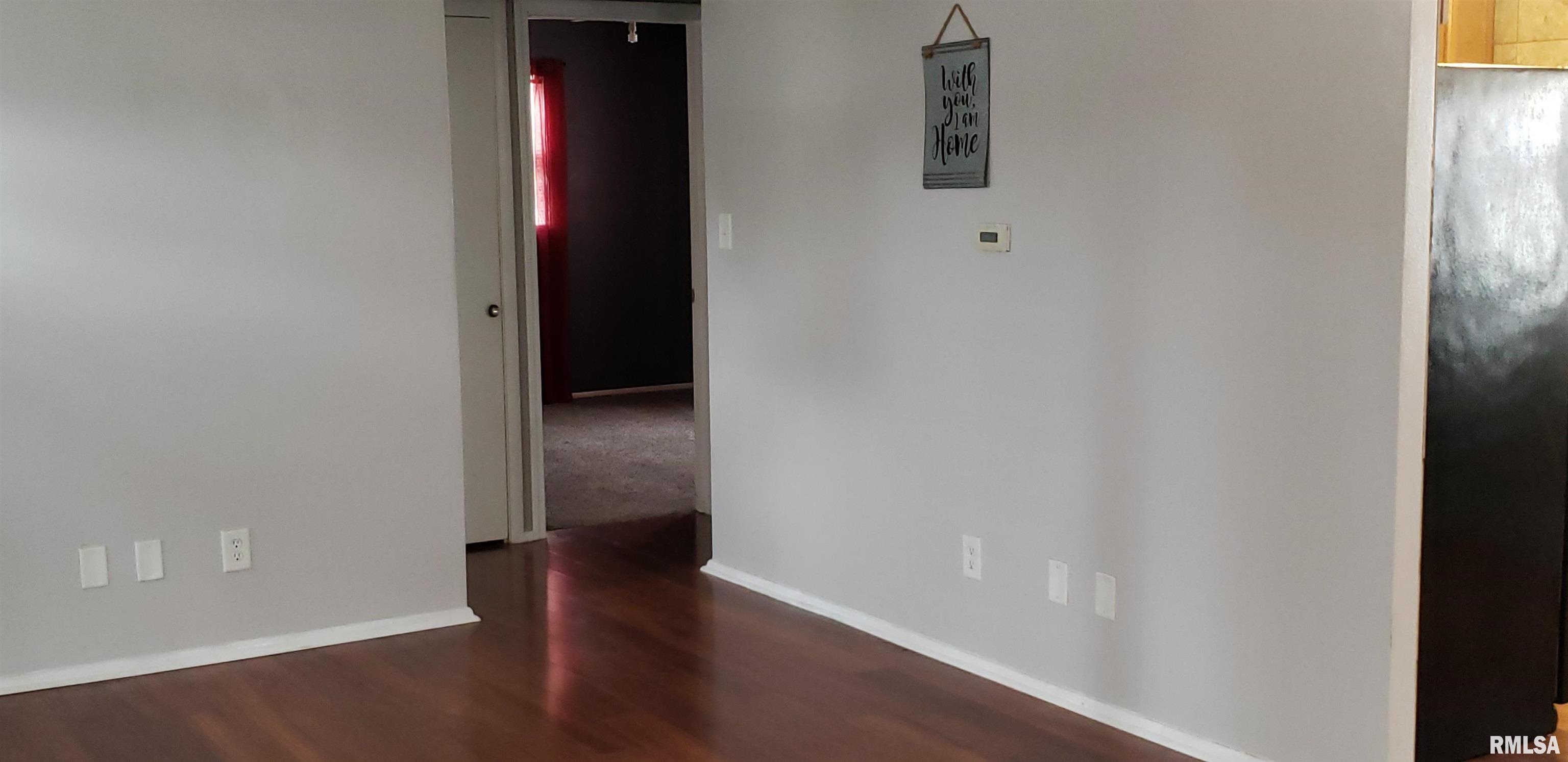 53 Lilac Lane Springfield, IL 62702 - Photo 3 of 18