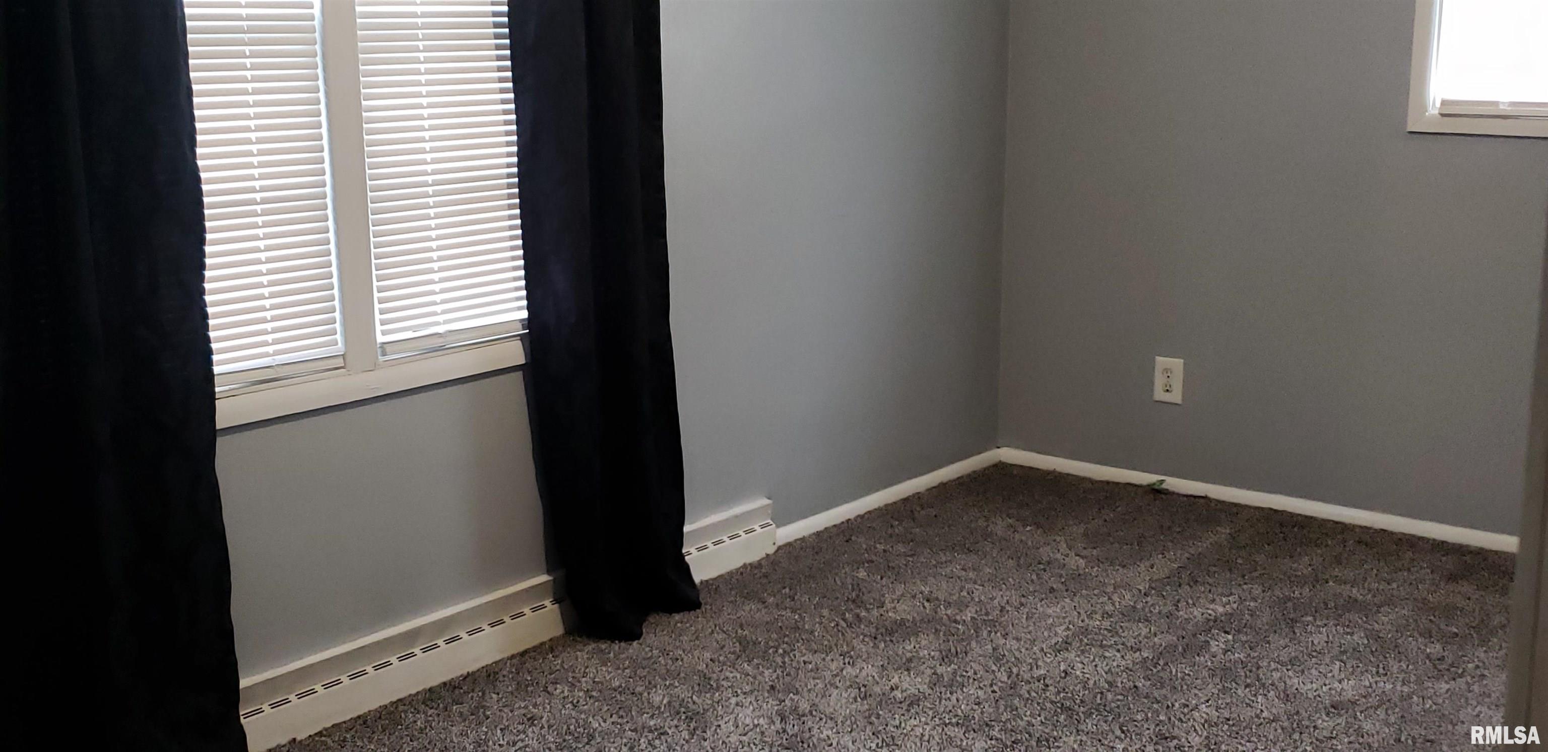 53 Lilac Lane Springfield, IL 62702 - Photo 8 of 18