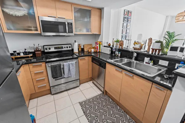 $252,900 | 140 South Dixie Highway, Unit 533, Hollywood, FL 33020