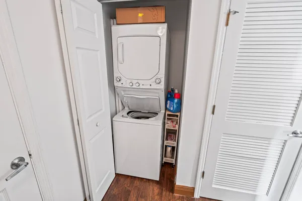 $252,900 | 140 South Dixie Highway, Unit 533, Hollywood, FL 33020