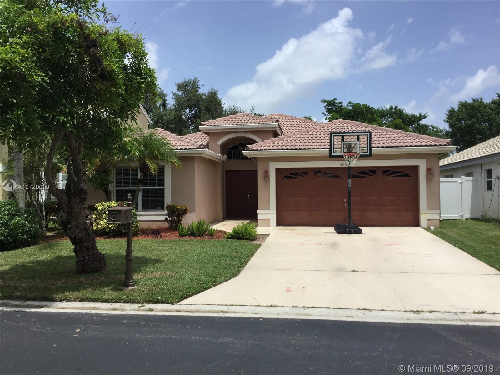 10772 Crescendo Circle Boca Raton, FL 33498 - Photo 2 of 38 Gallery Image 2