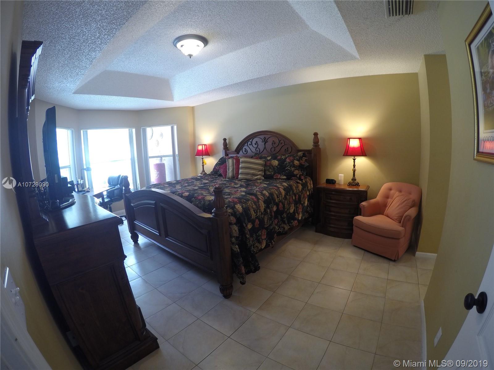 10772 Crescendo Circle Boca Raton, FL 33498 - Photo 11 of 38 Gallery Image 11