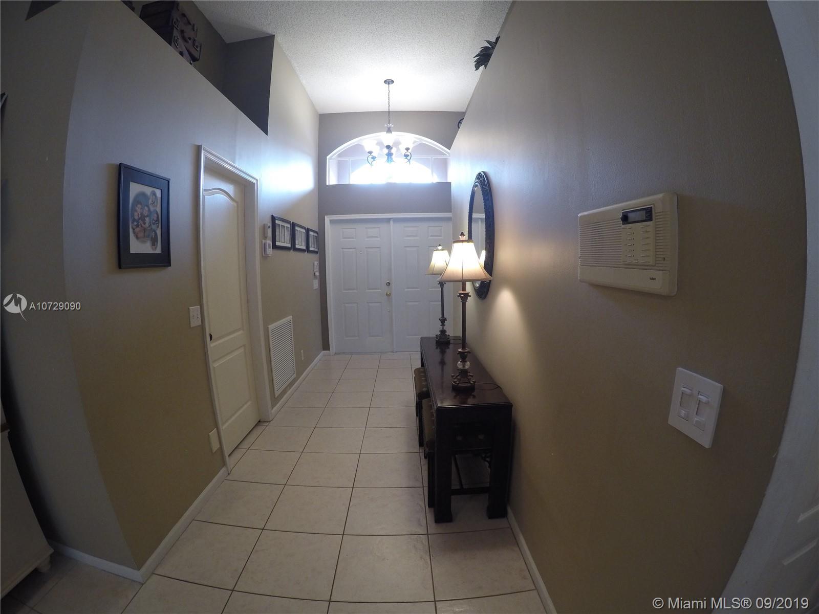 10772 Crescendo Circle Boca Raton, FL 33498 - Photo 7 of 38 Gallery Image 7