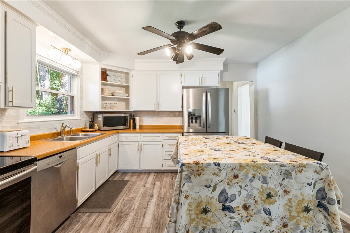 3436 Rudolph Road Eau Claire, WI 54701 - Photo 5 of 39