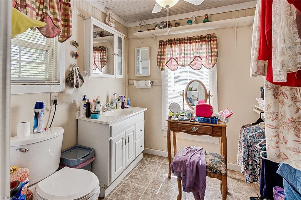 349 Ridge Road Seagrove, NC 27341 - Photo 24 of 50