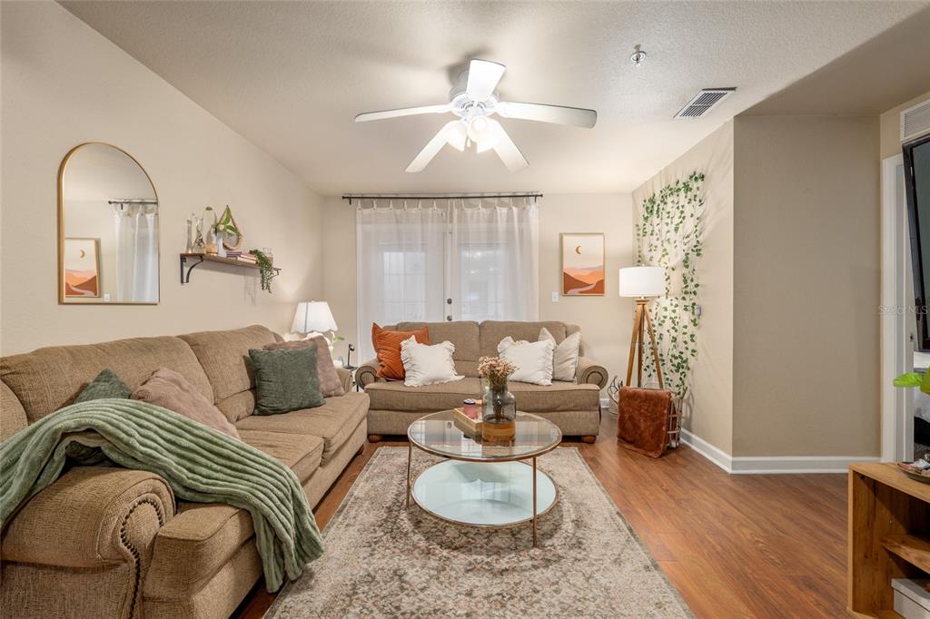 835 Southwest 9th Street, Unit 103 Gainesville, FL 32601 - Photo 13 of 37