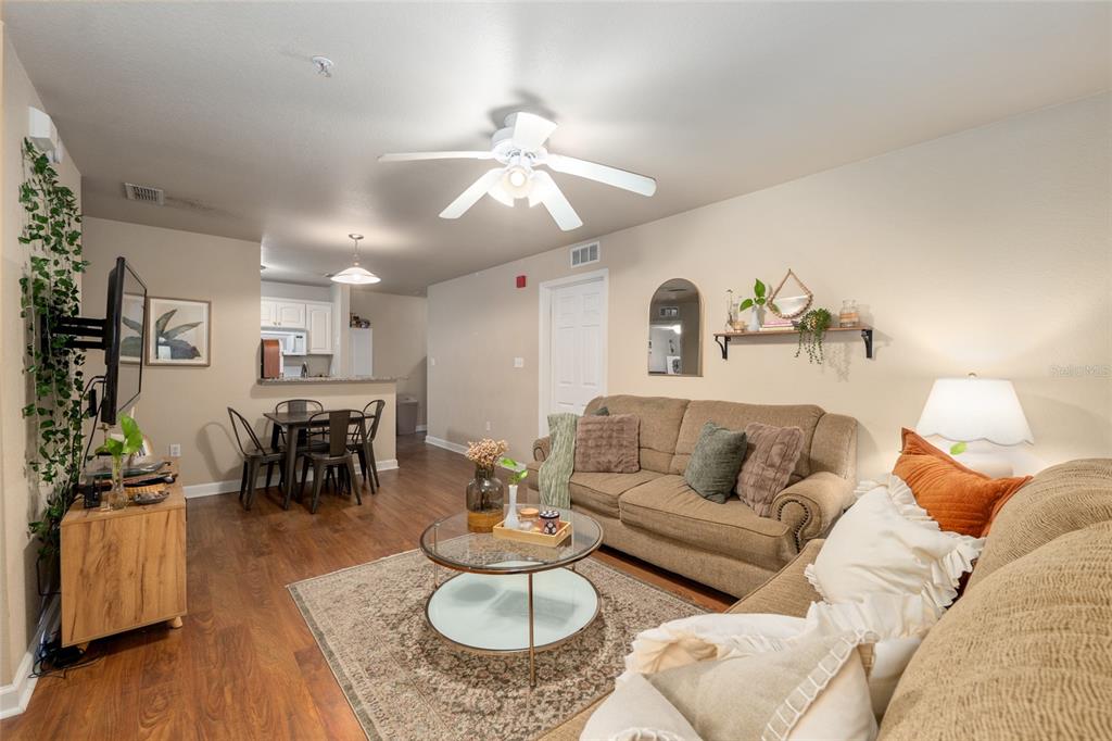 835 Southwest 9th Street, Unit 103 Gainesville, FL 32601 - Photo 14 of 37