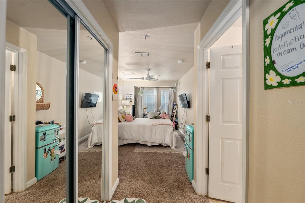 835 Southwest 9th Street, Unit 103 Gainesville, FL 32601 - Photo 18 of 37