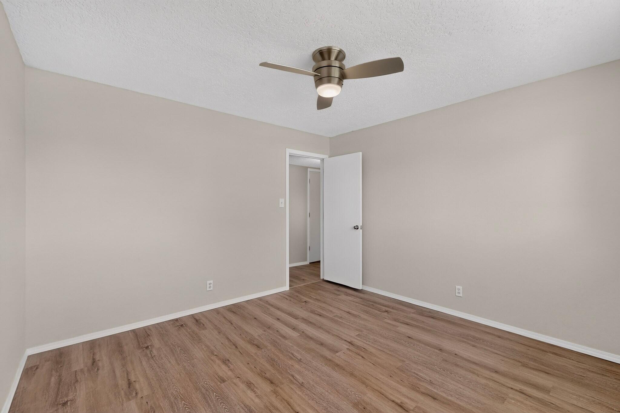 1110 Ranchero Road Bosque Farms, NM 87068 - Photo 26 of 47 Gallery Image 26