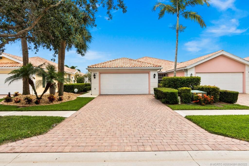 1033 Southwest Balmoral Trace Stuart, FL 34997 - Photo 4 of 35 Gallery Image 4