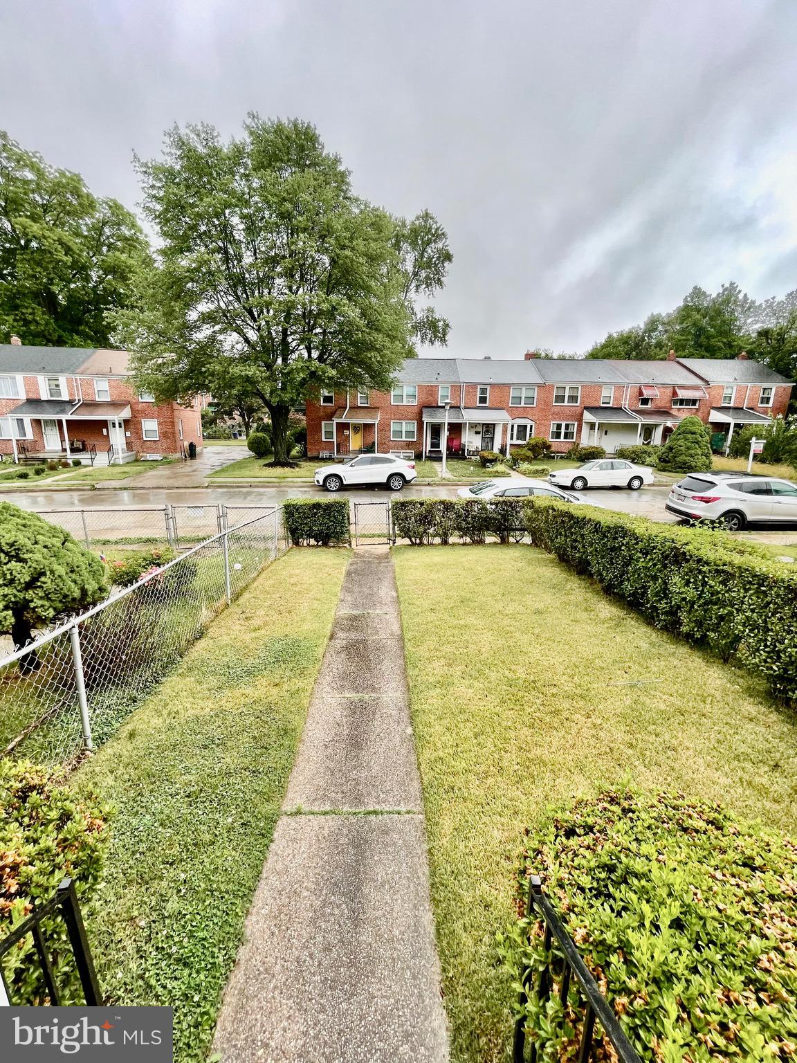 1042 Reverdy Road Baltimore, MD 21212 - Photo 23 of 25 Front Yard