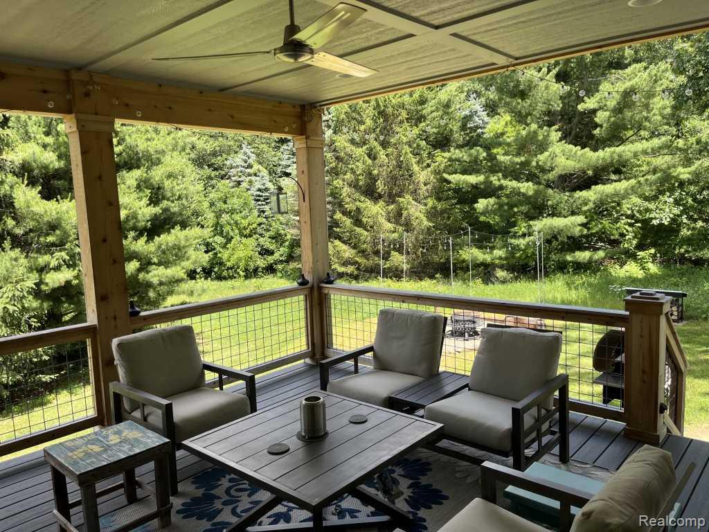 3384 West Howell Road Mason, MI 48854 - Photo 5 of 34 3384-W-Howell-Rd-05.jpg