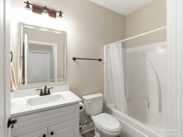 $300,000 | 3005 North 29th Avenue, Milton, FL 32583