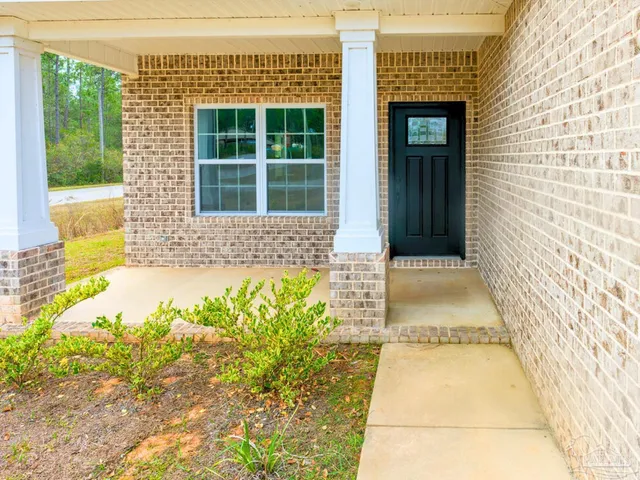 $310,000 | 3005 North 29th Avenue, Milton, FL 32583