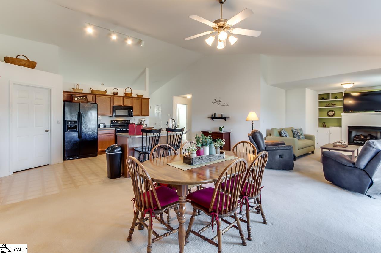 19 Catterick Way Fountain Inn, SC 29644 - Photo 17 of 34 Gallery Image 17