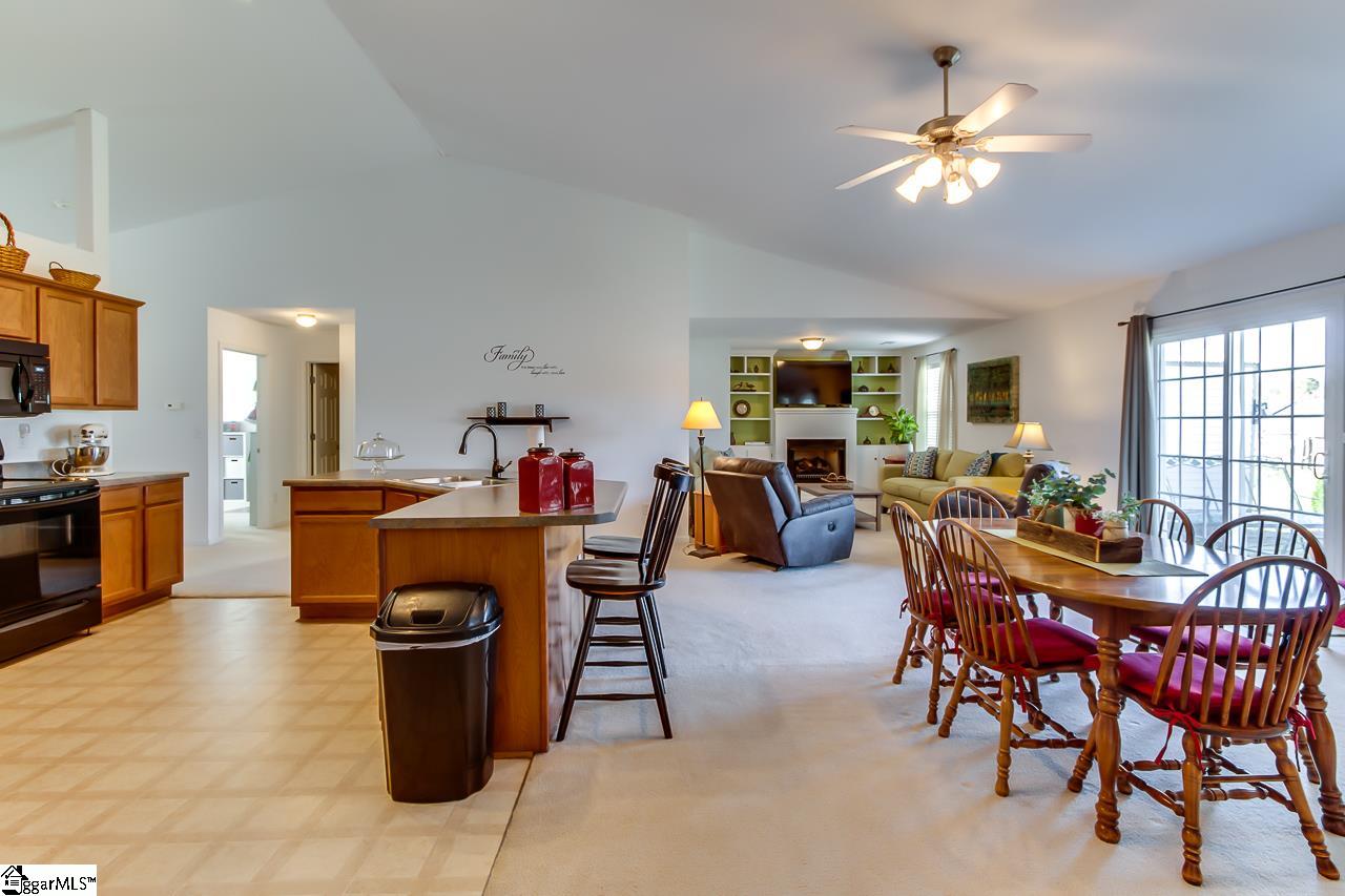 19 Catterick Way Fountain Inn, SC 29644 - Photo 18 of 34 Gallery Image 18