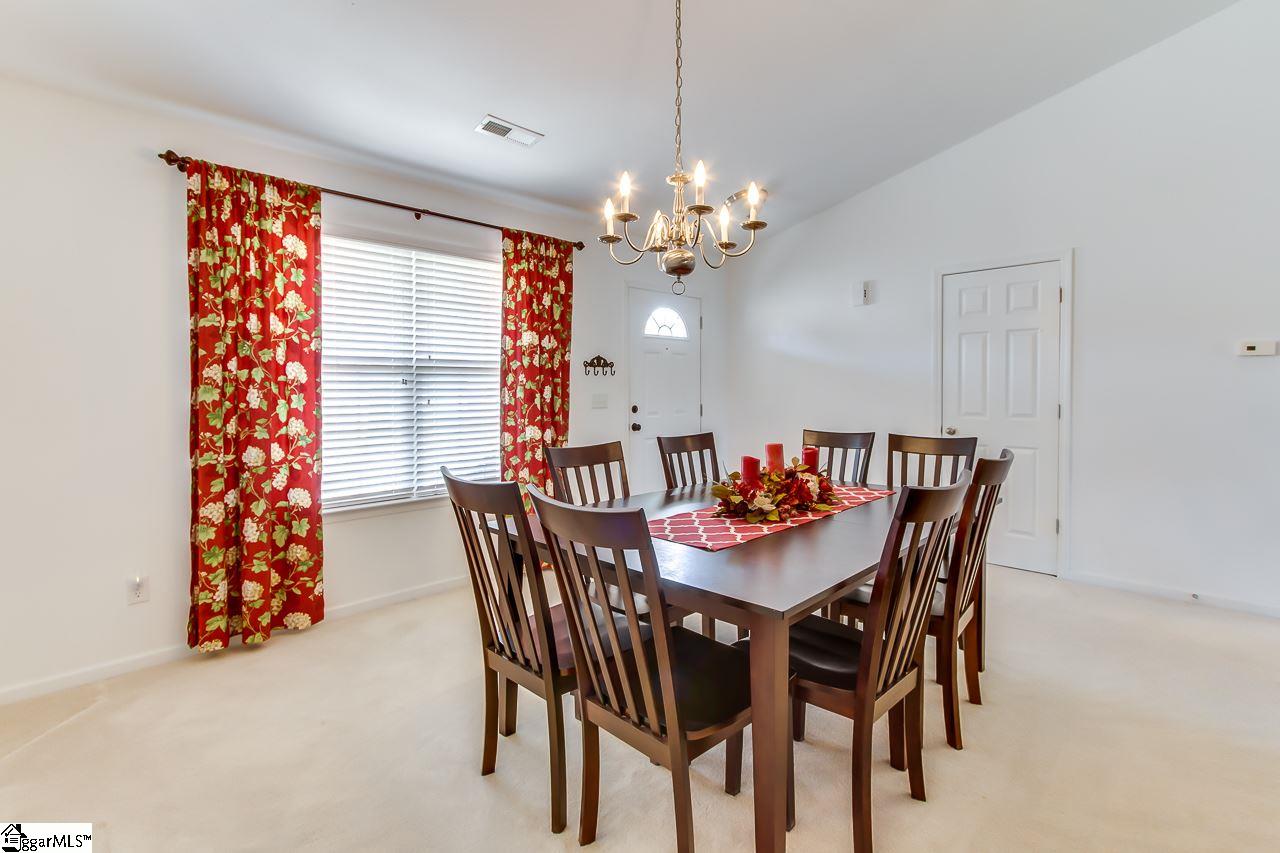 19 Catterick Way Fountain Inn, SC 29644 - Photo 8 of 34 Gallery Image 8
