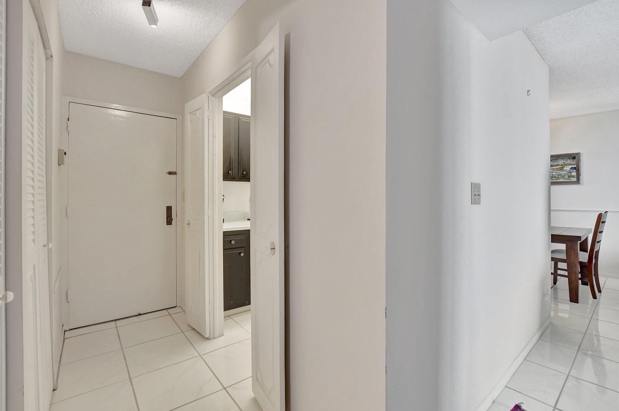 2121 North Ocean Boulevard, Unit 1406W Boca Raton, FL 33431 - Photo 12 of 55 8-web-or-mls-DSC_3316