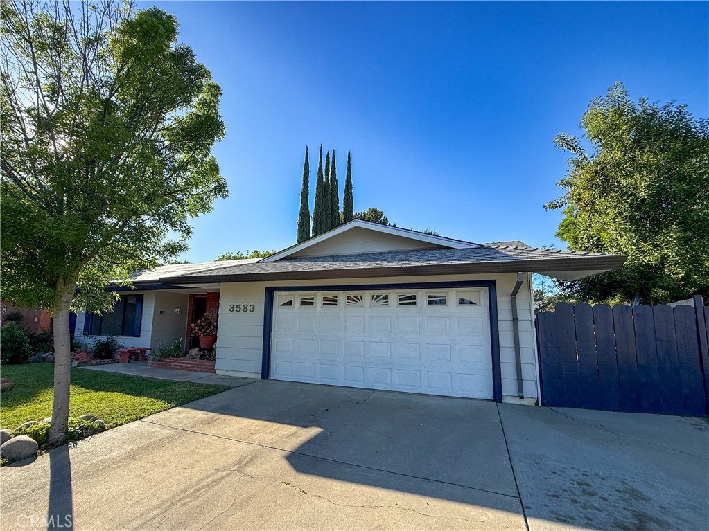 3583 Vernal Court Merced, CA 95340 - Photo 3 of 30