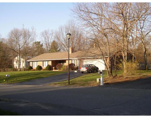 4 Northwoods Road Middleton, MA 01949 - Photo 1 of 10 Gallery Image 1