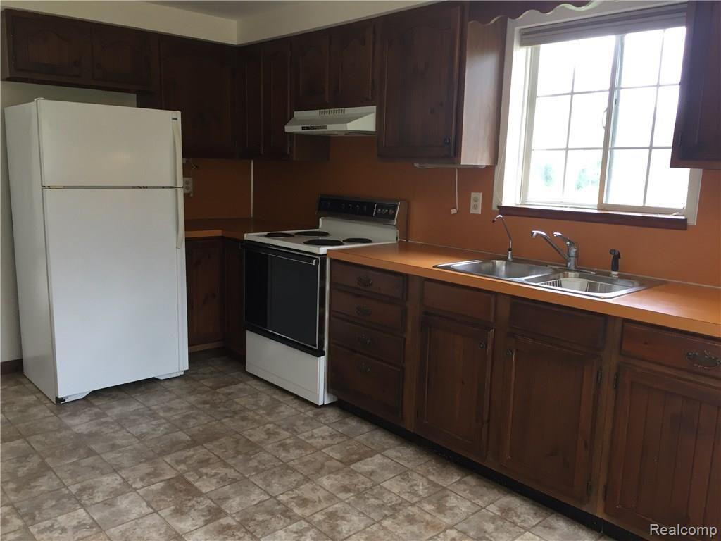 120 Kidder Road Almont, MI 48003 - Photo 11 of 42