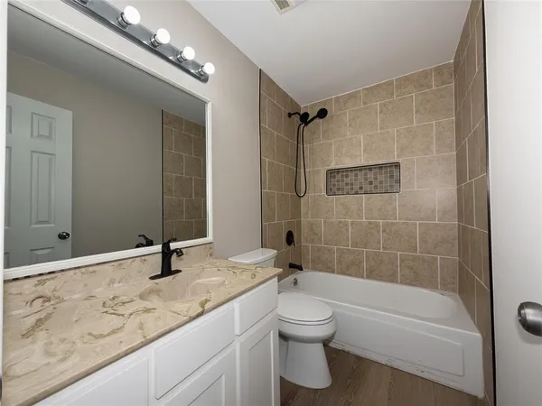 $2,100 | 4409 Augusta Circle, Sherman, TX 75092