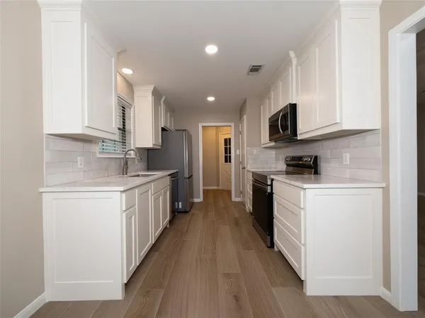 $2,100 | 4409 Augusta Circle, Sherman, TX 75092