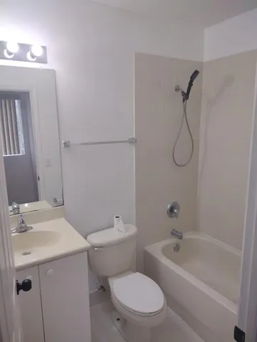 $2,500 | Undisclosed Address, Miramar, FL 33025