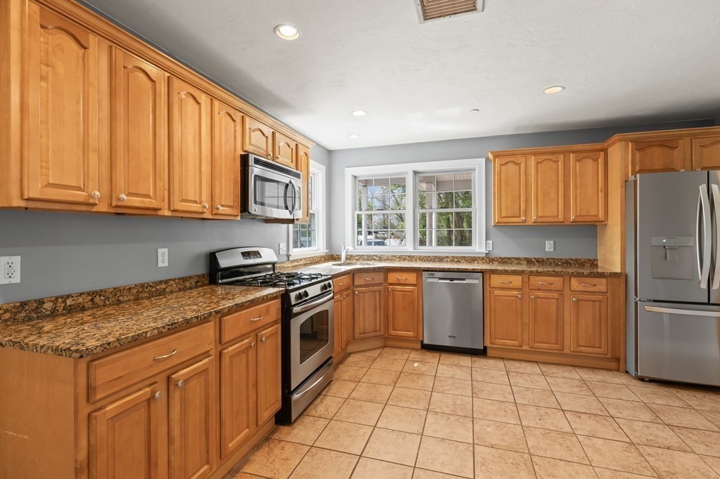 786 State Road, Unit F Plymouth, MA 02360 - Photo 7 of 42 Gallery Image 7
