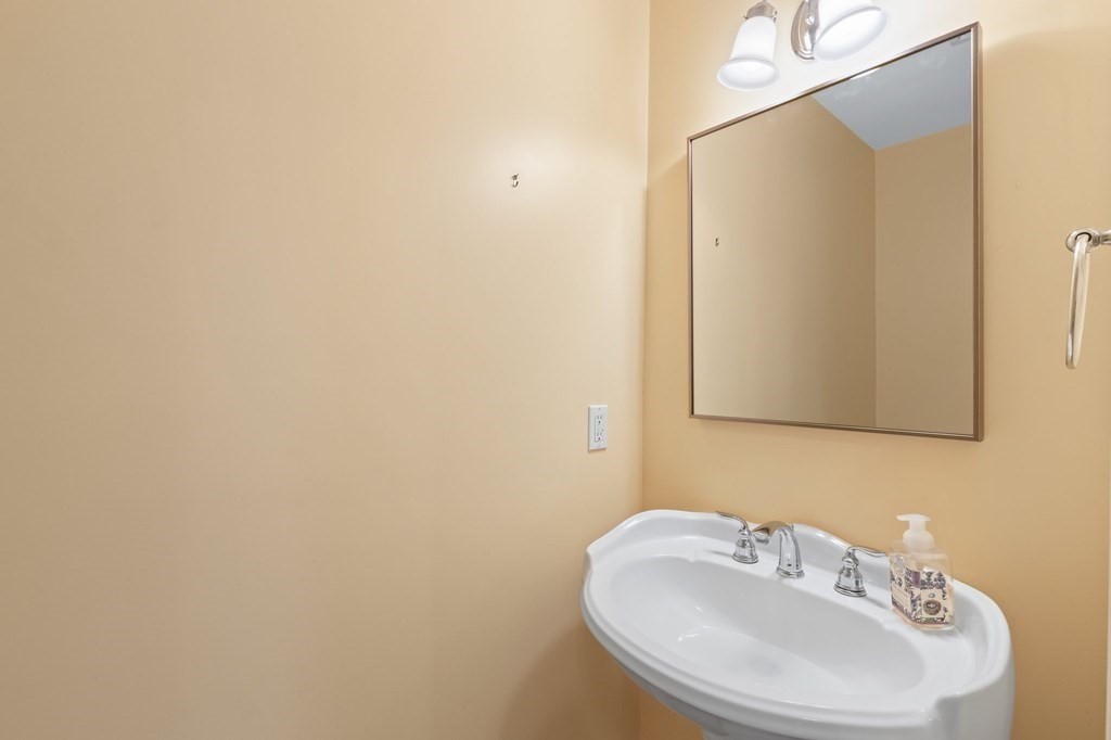 786 State Road, Unit F Plymouth, MA 02360 - Photo 10 of 42 Gallery Image 10