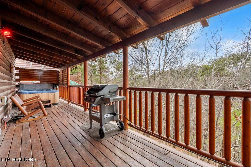 3306 Kestrel Way Pigeon Forge, TN 37862 - Photo 39 of 47 DSC07721-HDR