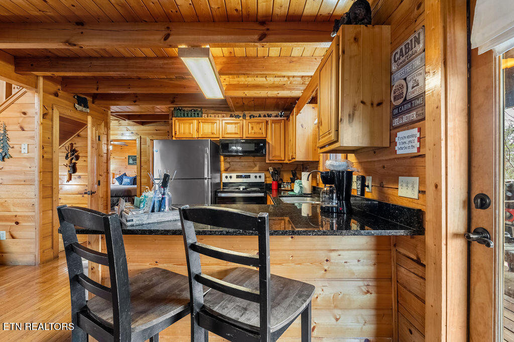 3306 Kestrel Way Pigeon Forge, TN 37862 - Photo 7 of 47 DSC07541-HDR