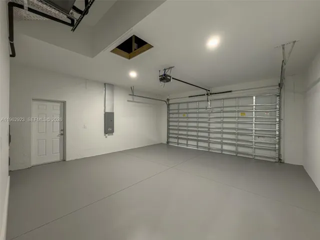 $2,250 | 417 Paddock Street, Lehigh Acres, FL 33974