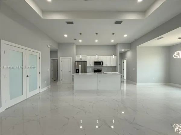 $2,200 | 417 Paddock Street, Lehigh Acres, FL 33974