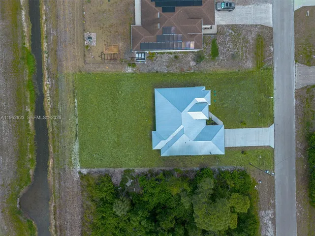 $2,250 | 417 Paddock Street, Lehigh Acres, FL 33974