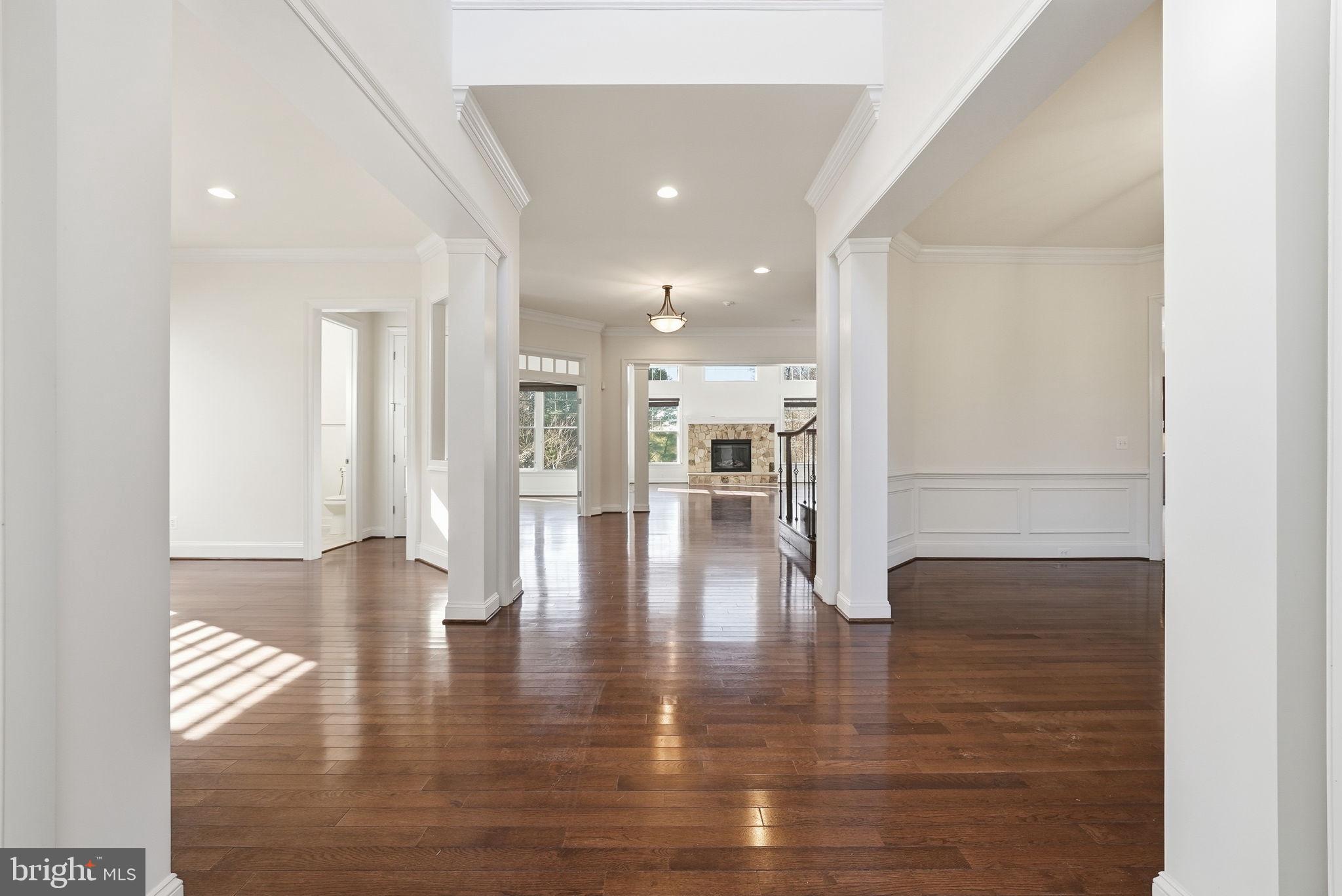 1882 Beulah Road Vienna, VA 22182 - Photo 2 of 41