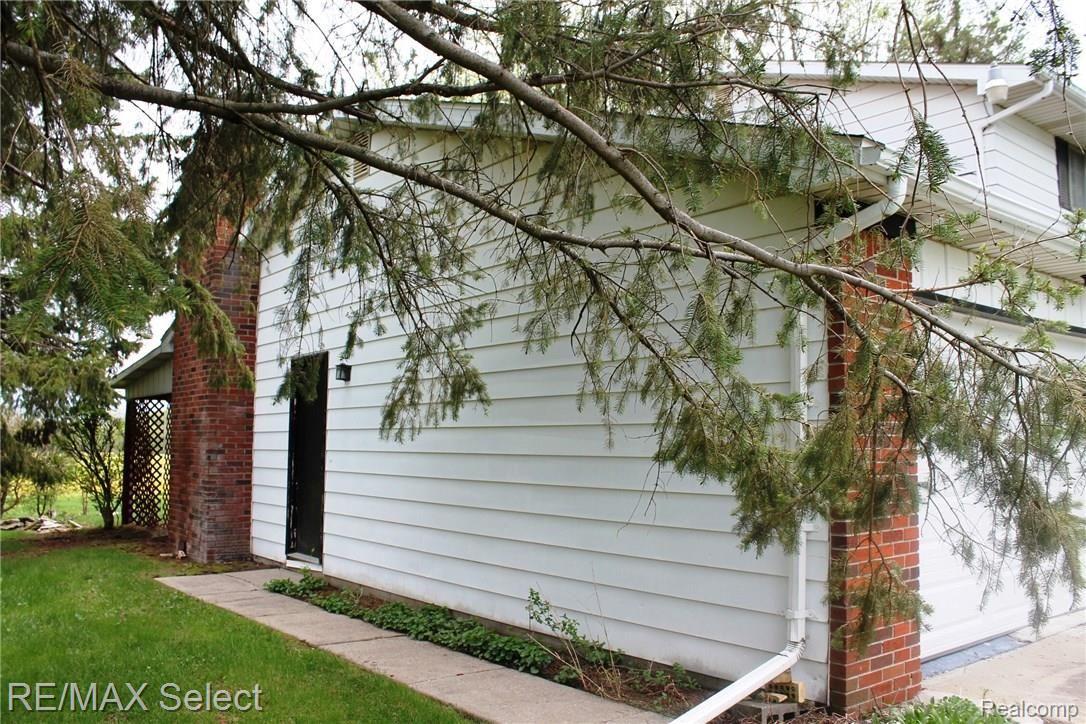 5065 Duffield Road Swartz Creek, MI 48473 - Photo 52 of 61 IMG_7873.JPG