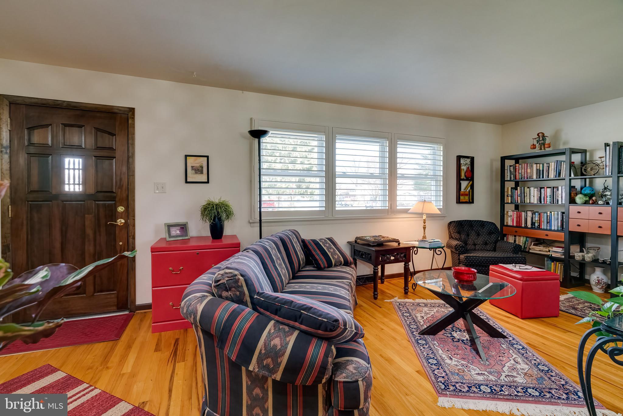 502 Hensley Street Lititz, PA 17543 - Photo 4 of 40