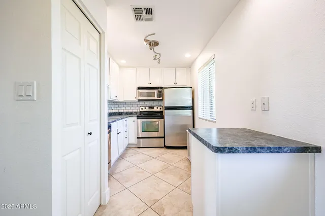 $1,400 | 4354 North 82nd Street, Unit 222, Scottsdale, AZ 85251